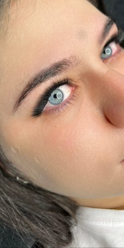 Extenciones de pestañas, pestañas, brow